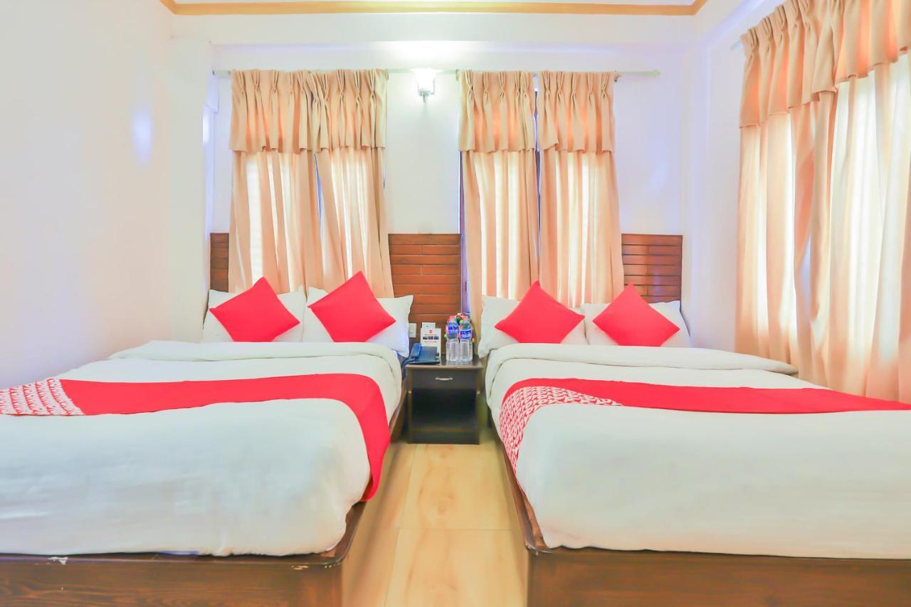 Hotel Alpine Villa Pokhara Exterior foto