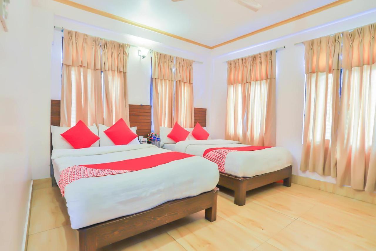 Hotel Alpine Villa Pokhara Exterior foto