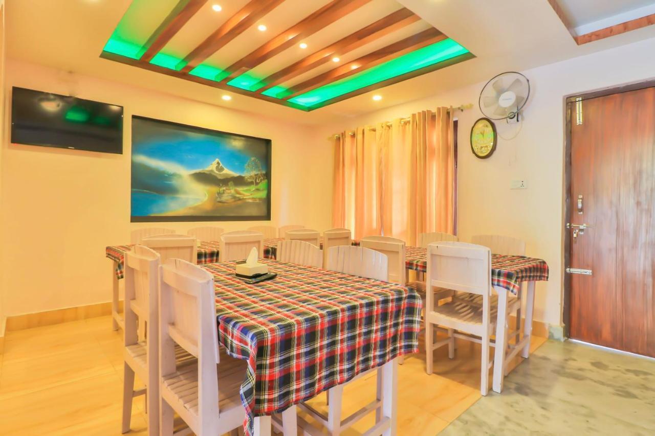 Hotel Alpine Villa Pokhara Exterior foto