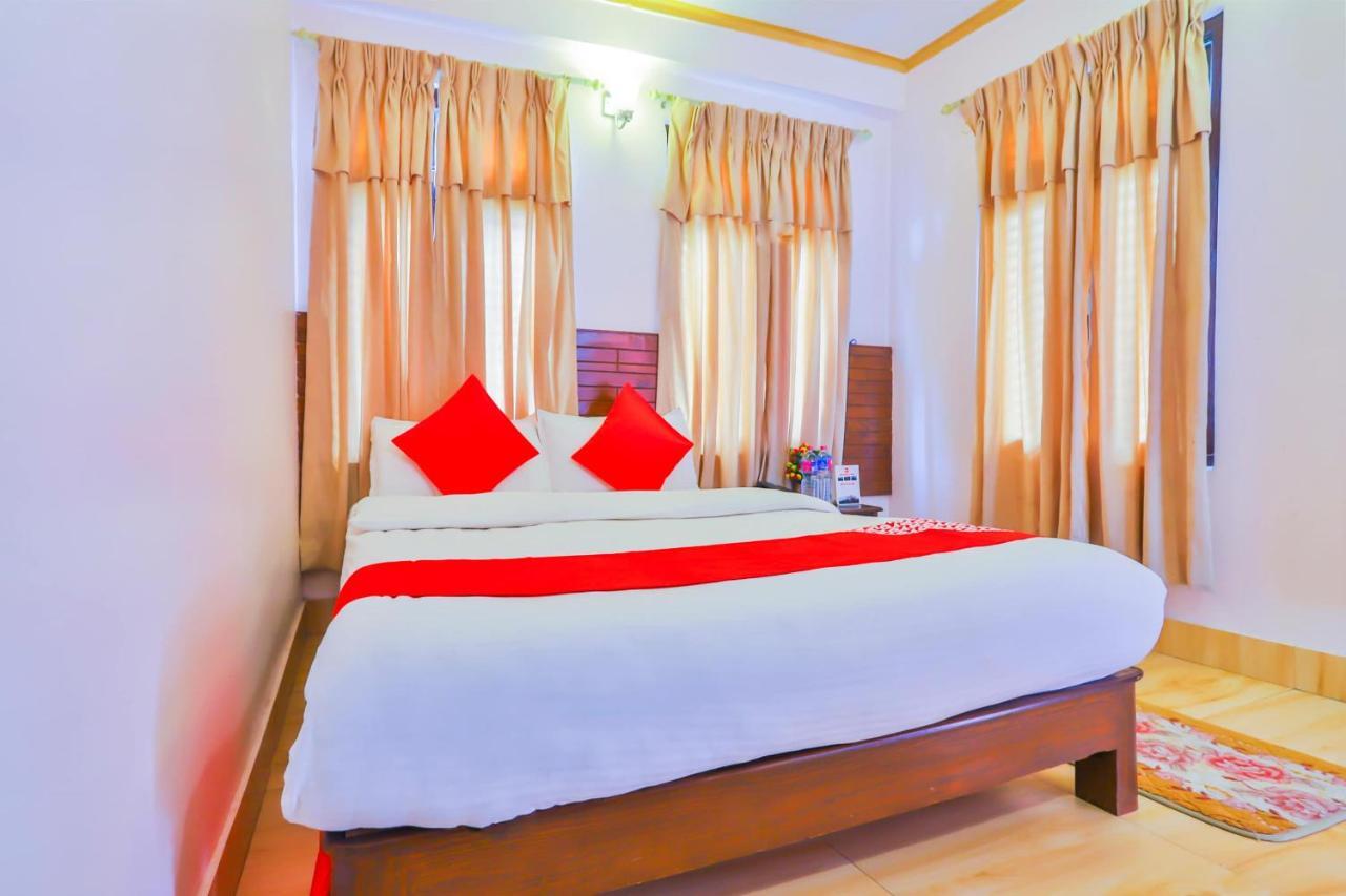 Hotel Alpine Villa Pokhara Exterior foto