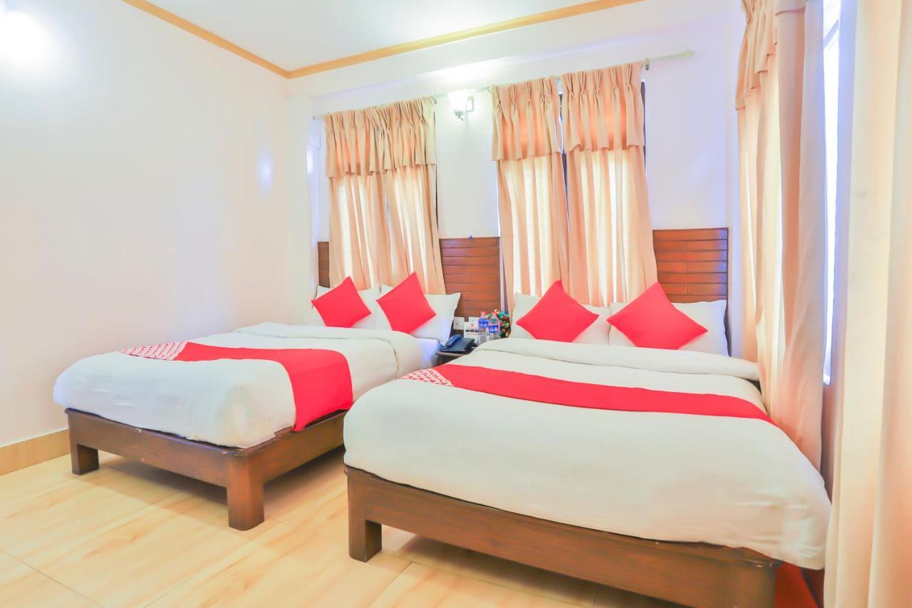 Hotel Alpine Villa Pokhara Exterior foto