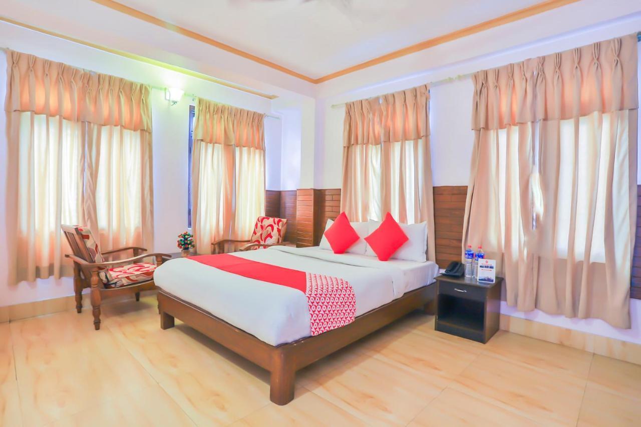 Hotel Alpine Villa Pokhara Exterior foto